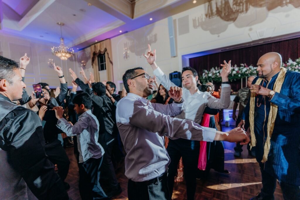 pixel 6 studio, indian wedding