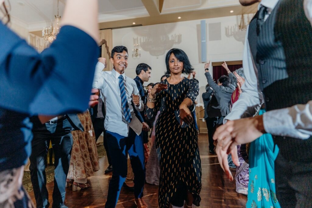 pixel 6 studio, indian wedding