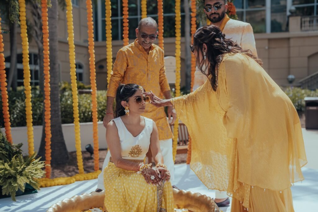 indian wedding, palms
