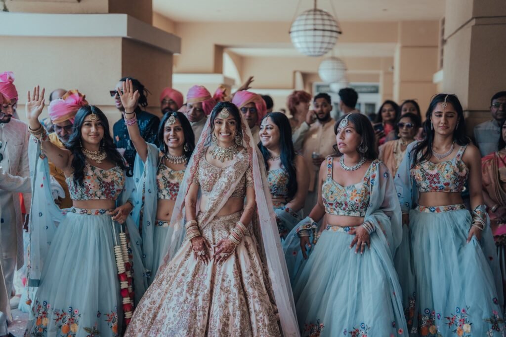 reception, haldi